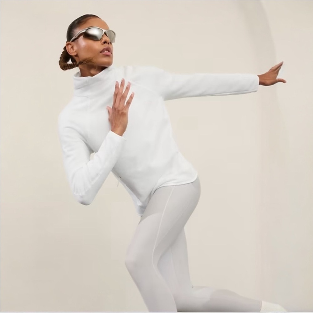 Athleta Altitude Fleece Lined Funnel Neck Sweatshirt NWT White